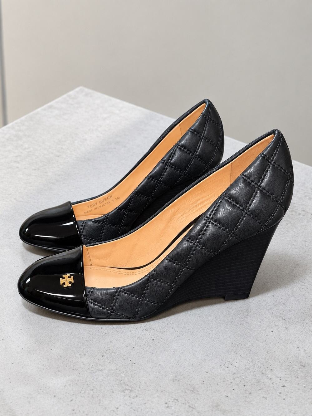 Tory Burch Claremont Quilted Cap Toe Wedge Shoe Size 7M